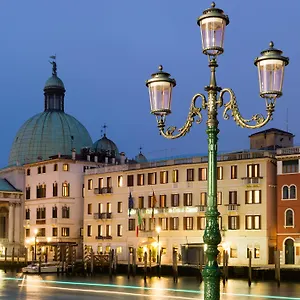 Hotel Carlton On The Grand Canal, Veneza