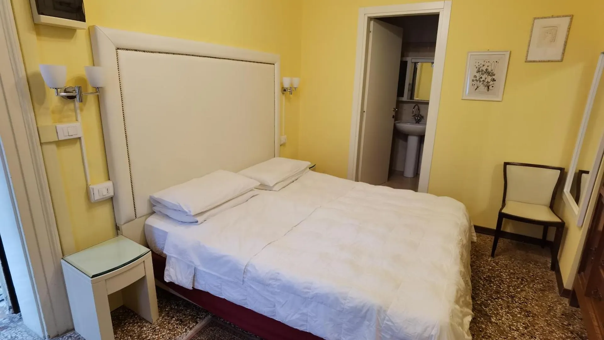 Palazzo Eugenia - Minelli Bed & Breakfast Venice